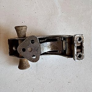 Trinco Vidro Basculante Lateral Kombi Até 1975