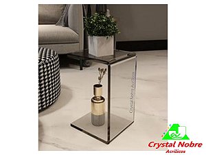 Mesa Lateral de Acrílico Fumê Claro Formato C Linha Home Luxe