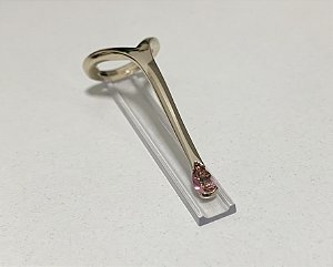 CLIP DOURADO COM TOPAZIO ROSA PARA CANETA PRINCESA GRACE DE MÔNACO MONTBLANC