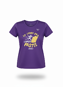 Camiseta EU CORRO PRA COMER PASTEL Roxa em Poliamida