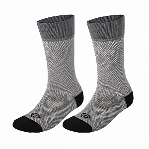 Meia ciclismo corrida Mauro Ribeiro Carbon refletiva noturna