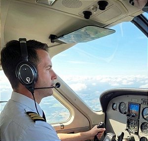Fone de Avião Plug 6 Pinos Lemo C/ Cancelamento e BT para chamadas e áudio