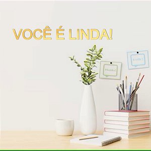Espelho Decorativo "Você é linda!" 50cm - Acrílico Dourado