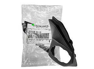 SUPORTE CARENAGEM FIXAÇÃO PISCA DIANTEIRO ESQUERDO KAWASAKI Z800 - 55028-0429