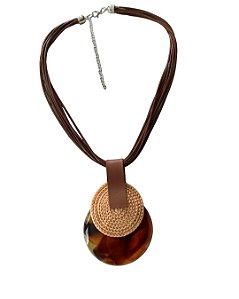 Colar Moçambique Casual com Pingente em Resina