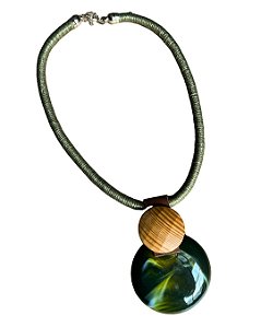 Colar Pingente Resina Círculo Verde