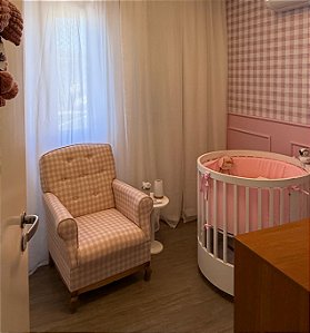 Poltrona Amamentação com Base Provençal