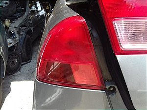 Lanterna L.esquerdo Honda Civic 1.7 2001 2001
