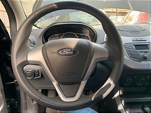 Volante do motorista Ford Ká SE Hatch 2017