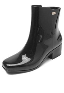 sapato de borracha cano curto