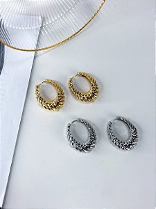 Argola Oval Trabalhada