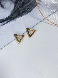 Argola Triângulo Lisa