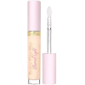 Sugar - fairest with rosy undertones Born This Way Ethereal Light Smoothing Concealer corretivo 5ml