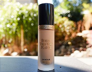 IVORY BASE BORN THIS WAY MATTE FOUNDATION 30ml