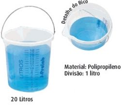 BALDE DE PLASTICO GRADUADO COM BICO 20L (PP) AUTOCLAVAVEL