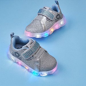 Tênis de Led Infantil Pampili Carruagem Prata Cinderela © DISNEY