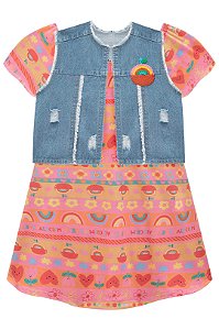 Vestido em Malha Fresh e Colete em Jeans Arkansas Kukiê