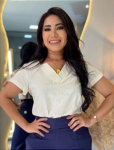 Blusa Viscose Off White Com Decote V Assimétrico E Mangas