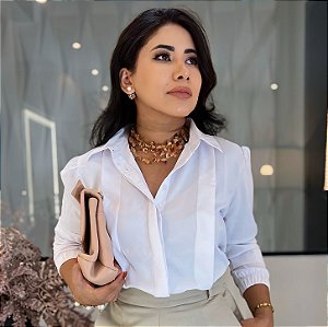 Camisa Crepe Branca Camisa Manga Longa Com Elástico No Punho E Nervuras Largas Frontais E Mangas
