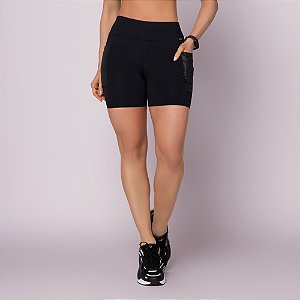 SHORTS COM BOLSO CIRRÊ