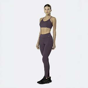 LEGGING COM BOLSO E RECORTE