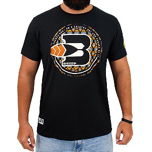 Camiseta Bão Nu Mundo - B Pena - Preta