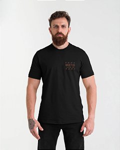 CAMISETA INVICTUS KEEP CAPIVARA PRETO