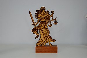 Escultura Deusa Themis | 32 cm | Vitória - ES