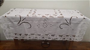 Toalha de mesa Bordada 1,30x 1,30-PE