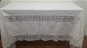 Toalha de Mesa Bordada 2,50x1,60-PE