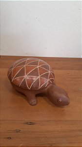 Tartaruga em cerâmica P/ Vale de Jequitinhonha-MG