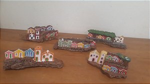 Casinhas em Madeira /PE
