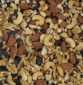 MIX DE CASTANHAS (AMENDOIM, CASTANHA DO PARÁ, CASTANHA DE CAJU, NOZES, AMENDOA CRUA, UVA PASSA) 100G