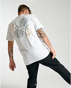 Camiseta Volcom Long Fit Power Flower Branco