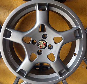 JOGO DE RODA PORSCHE STUTTGART VOLCANO ARO 18 4X100 TALA 6