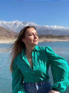 Camisa Feminina Princesa Laise Bordada Manga Bufante Esmeralda