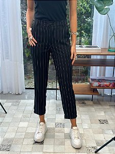 Calça Feminina Alfaiataria Crepe Madonna Risca de Giz Preto