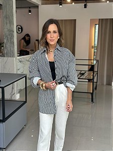 Camisa Feminina Oversized Tricoline Listrada Preto e Branco