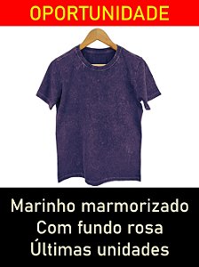 Outlet - Camiseta Marmorizada Marinho Fundo Rosa