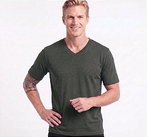 Camiseta Gola V Masculina Estonada de Algodão e Elastano Chumbo