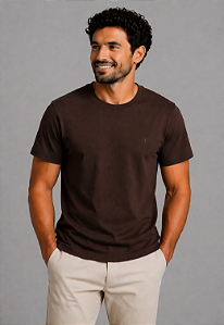 Camiseta Lisa de Algodão com Gola Careca Marrom