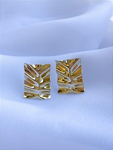 Brinco Drapeado Orgânico Dourado