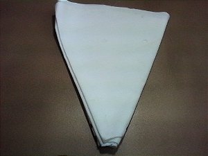 TECIDO DE NYLON FINO ( PANO CONE) DO VIBRADOR DE DESCARGA DA CARRETA SILO CIMENTO RANDON