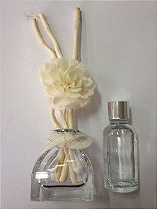 Difusor de palito com essência (Flor em cordão)
