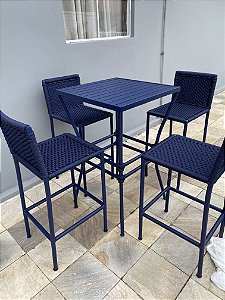 Bistro Square