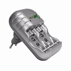 CARREGADOR PARA PILHAS E BATERIAS RECARREGAVEIS AA/AAA/9V FLEX FX-C03 (SEM PILHA)