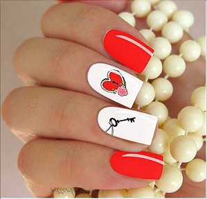 Películas ou Adesivos decorados para unhas  FECHADURA CHAVE do Coração