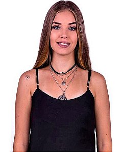 Colar preto de buzios e camurça Sandra