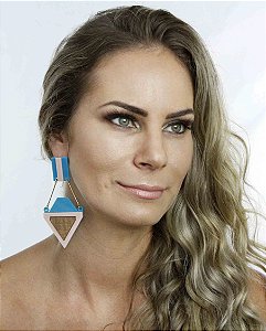 Maxi brinco de acrilico e madeira azul e rosa Rebeca