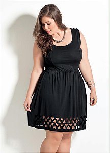 Vestido Com Vazado Corações